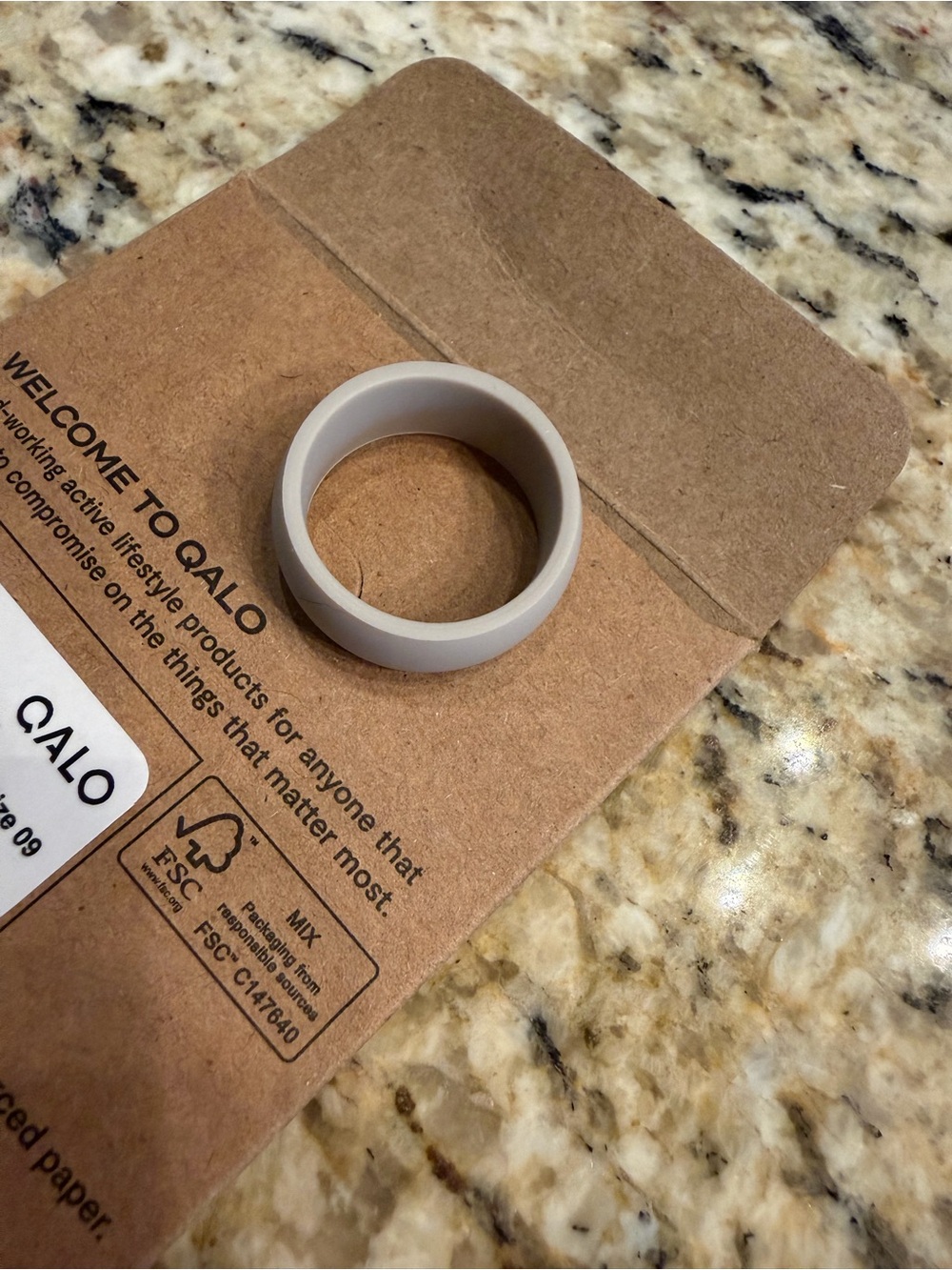 Qalo Rubber Wedding Band Mens Size 9